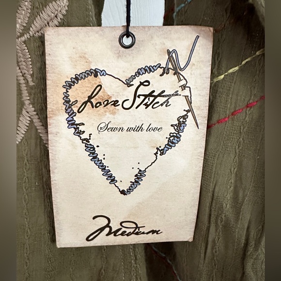 Love Stitch Shirt S - Picture 8 of 9